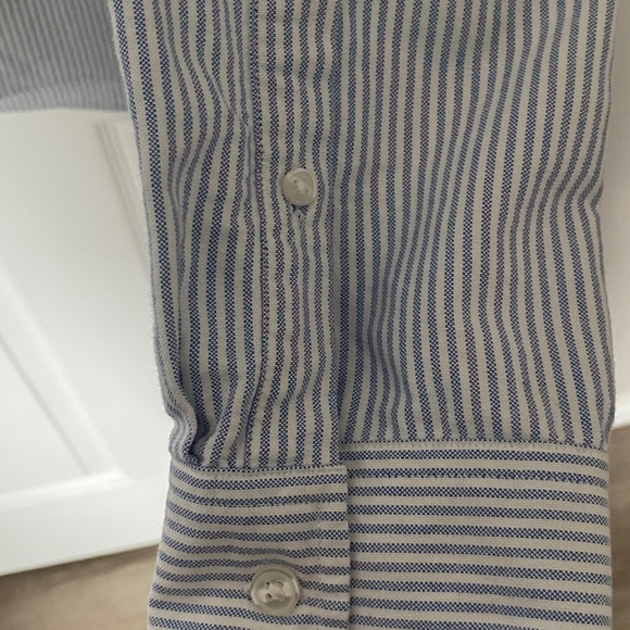 Club Monaco Slim Fit Oxford Shirt Large - Picture 4 of 7